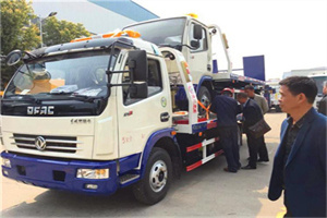 红古汽车道路救援拖车价格